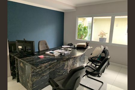 Escritório de casa à venda com 3 quartos, 450m² em City América, São Paulo