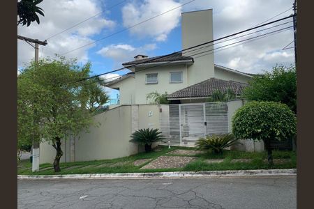 Casa à venda com 450m², 3 quartos e 6 vagasVista da Rua