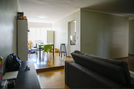 Apartamento à venda com 80m², 3 quartos e 1 vaga Apartamento à venda com 80m², 3 quartos e 1 vagaSala