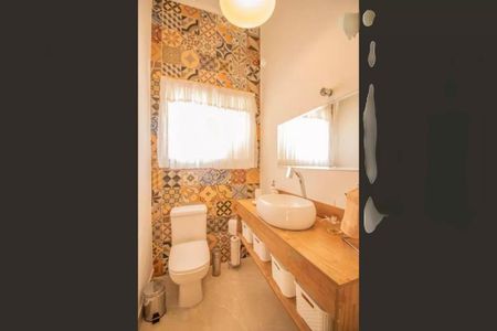 Casa à venda com 5 quartos, 290m² em Campo Belo, São Paulo