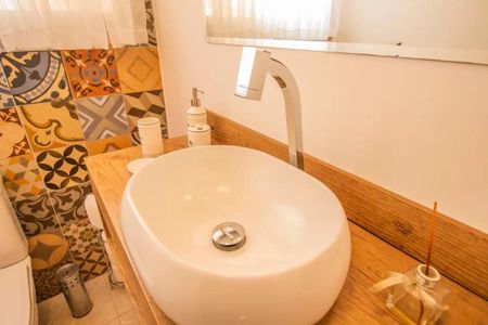 Casa à venda com 5 quartos, 290m² em Campo Belo, São Paulo