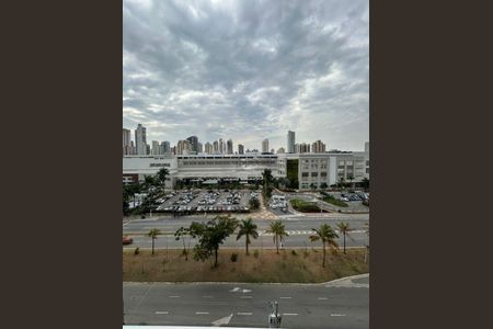 Apartamento à venda com 2 quartos, 77m² em Vila Regente Feijó, São Paulo