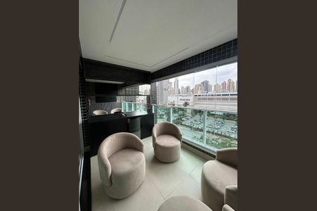 Apartamento à venda com 2 quartos, 77m² em Vila Regente Feijó, São Paulo