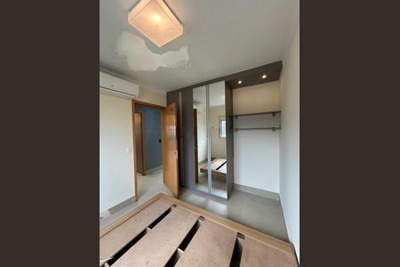 Apartamento à venda com 2 quartos, 77m² em Vila Regente Feijó, São Paulo