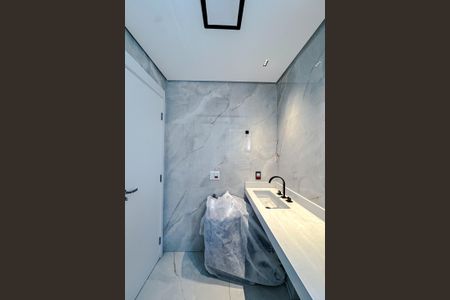 Apartamento à venda com 164m², 3 quartos e 2 vagasBanheiro da Suíte