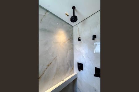 Apartamento à venda com 164m², 3 quartos e 2 vagasBanheiro da Suíte