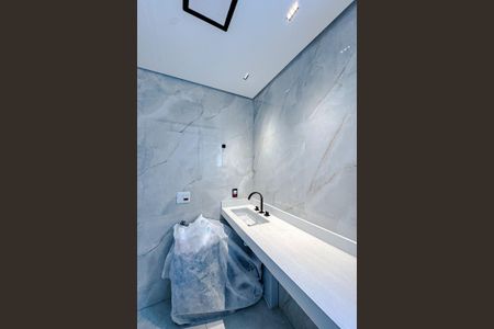 Apartamento à venda com 164m², 3 quartos e 2 vagasBanheiro da Suíte