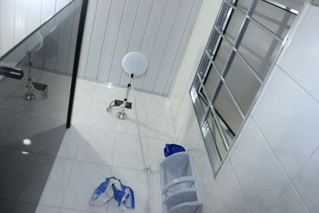 Casa à venda com 220m², 3 quartos e 3 vagasBanheiro 1