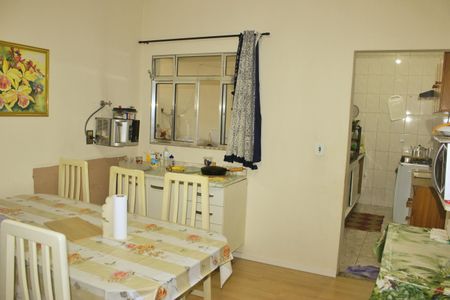 Casa à venda com 220m², 3 quartos e 3 vagasCopa da Cozinha