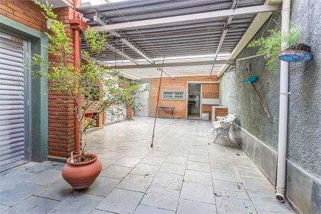 Casa à venda com 3 quartos, 244m² em Vila Clementino, São Paulo