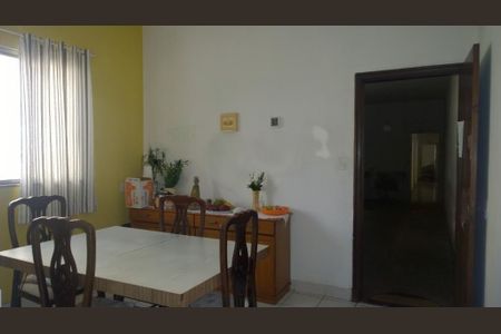 Casa à venda com 3 quartos, 173m² em Santa Cecilia, São Paulo