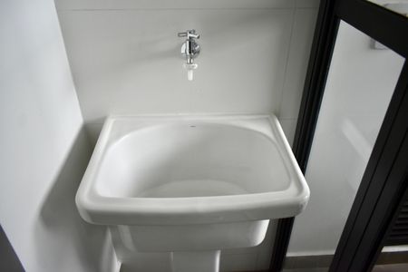 Apartamento à venda com 141m², 3 quartos e 2 vagas Apartamento à venda com 141m², 3 quartos e 2 vagasÁrea de Serviço