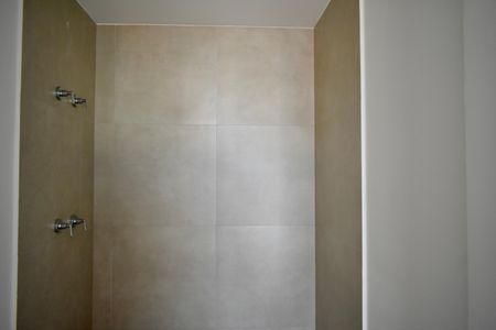 Apartamento à venda com 141m², 3 quartos e 2 vagas Apartamento à venda com 141m², 3 quartos e 2 vagasBanheiro da Suíte 2