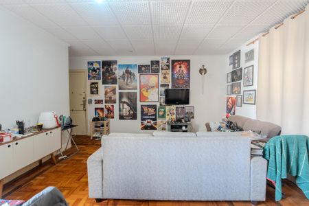 Apartamento à venda com 128m², 3 quartos e sem vaga Apartamento à venda com 128m², 3 quartos e sem vagaSala