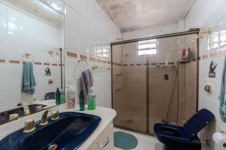 Apartamento à venda com 128m², 3 quartos e sem vaga Apartamento à venda com 128m², 3 quartos e sem vagaBanheiro