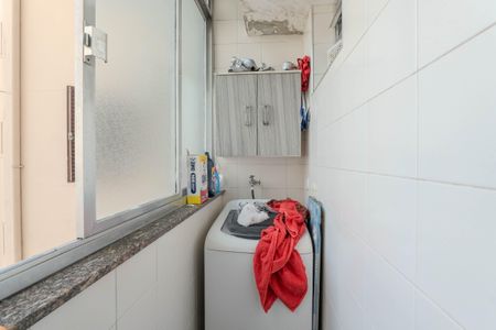 Apartamento à venda com 128m², 3 quartos e sem vaga Apartamento à venda com 128m², 3 quartos e sem vagaÁrea de Serviço