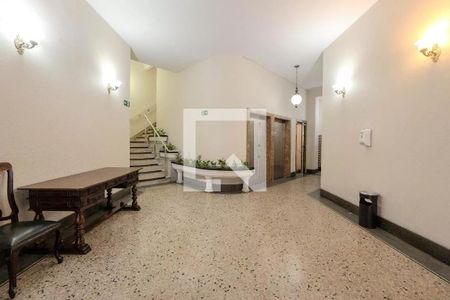 Apartamento à venda com 128m², 3 quartos e sem vaga Apartamento à venda com 128m², 3 quartos e sem vagaHall de entrada