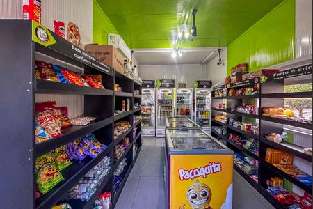 Apartamento à venda com 51m², 2 quartos e 1 vaga Apartamento à venda com 51m², 2 quartos e 1 vagaMini Mercado