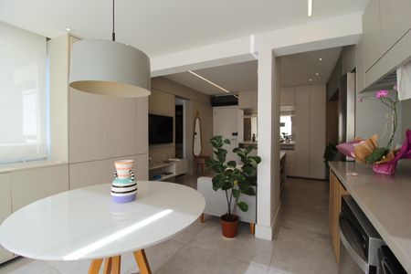 Sala/Cozinha de apartamento para alugar com 1 quarto, 46m² em Moema, São Paulo