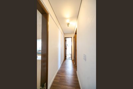 Corredor dos quartos de apartamento à venda com 2 quartos, 58m² em Vila Esperança, São Paulo