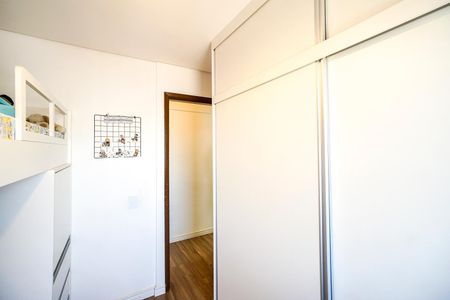 Apartamento à venda com 58m², 2 quartos e 1 vagaQuarto 01