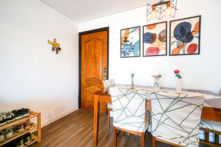 Sala de apartamento à venda com 2 quartos, 58m² em Vila Esperança, São Paulo