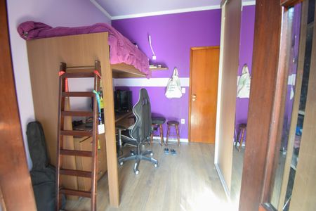 Casa à venda com 350m², 3 quartos e 2 vagasQuarto 2