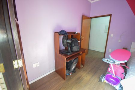 Casa à venda com 350m², 3 quartos e 2 vagasQuarto 2