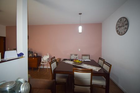 Sala de Jantar de casa à venda com 3 quartos, 350m² em Penha de França, São Paulo