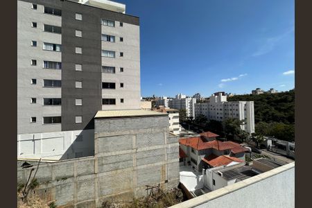 Apartamento para alugar com 86m², 2 quartos e 2 vagas