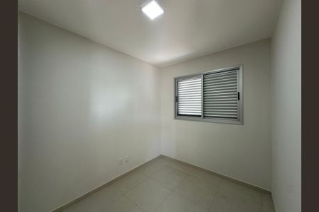 Apartamento para alugar com 86m², 2 quartos e 2 vagas
