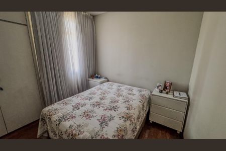 Apartamento para alugar com 93m², 3 quartos e 1 vagaQuarto 1