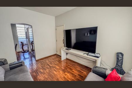 Apartamento para alugar com 93m², 3 quartos e 1 vagaSala