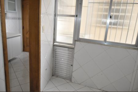 Apartamento à venda com 83m², 2 quartos e 1 vagaÁrea de Serviço