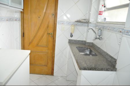 Apartamento à venda com 83m², 2 quartos e 1 vagaCozinha