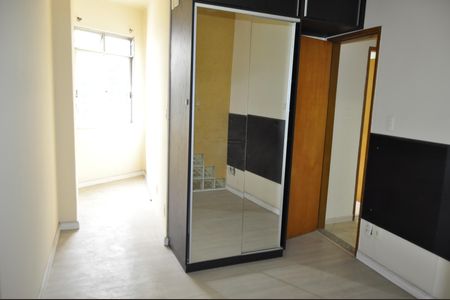 Apartamento à venda com 83m², 2 quartos e 1 vagaQuarto 2