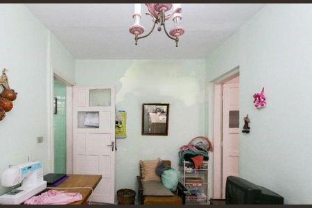 Casa à venda com 2 quartos, 120m² em Água Rasa, São Paulo