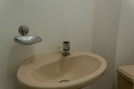 Apartamento à venda com 96m², 3 quartos e 2 vagas Apartamento à venda com 96m², 3 quartos e 2 vagasLavabo