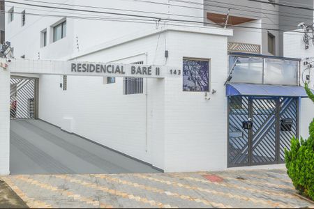 Apartamento à venda com 96m², 3 quartos e 2 vagas Apartamento à venda com 96m², 3 quartos e 2 vagasFachada