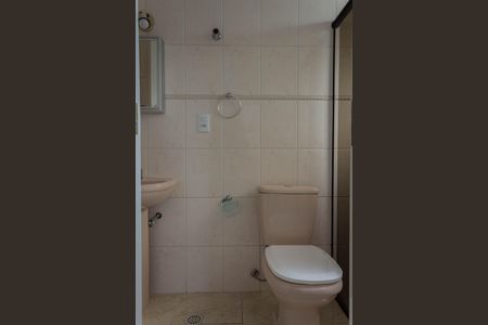 Apartamento à venda com 96m², 3 quartos e 2 vagas Apartamento à venda com 96m², 3 quartos e 2 vagasBanheiro da Suíte 1