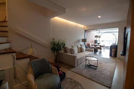 Sala de apartamento à venda com 2 quartos, 106m² em Vila Cordeiro, São Paulo