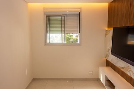 Sala de apartamento à venda com 2 quartos, 34m² em Jardim Taquaral, São Paulo