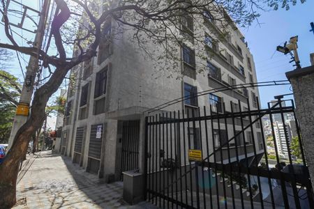 Apartamento à venda com 85m², 3 quartos e 2 vagas Apartamento à venda com 85m², 3 quartos e 2 vagasFachada