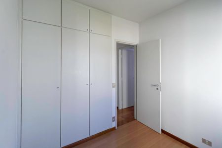 Apartamento à venda com 85m², 3 quartos e 2 vagas Apartamento à venda com 85m², 3 quartos e 2 vagasQuarto 1