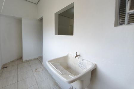 Casa para alugar com 125m², 2 quartos e 1 vaga Casa para alugar com 125m², 2 quartos e 1 vagaÁrea de Serviço