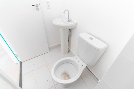 Apartamento para alugar com 33m², 2 quartos e sem vaga Apartamento para alugar com 33m², 2 quartos e sem vagaBanheiro
