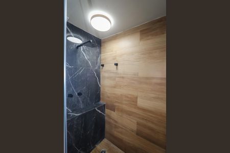 Banheiro da Suíte de apartamento à venda com 1 quarto, 54m² em Vila Tramontano, São Paulo