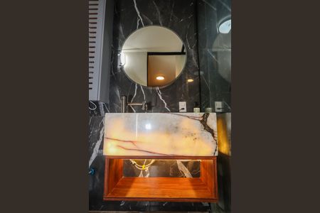 Banheiro da Suíte de apartamento à venda com 1 quarto, 54m² em Vila Tramontano, São Paulo