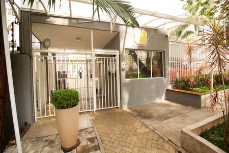 Apartamento à venda com 50m², 2 quartos e 1 vagaFachada e portaria