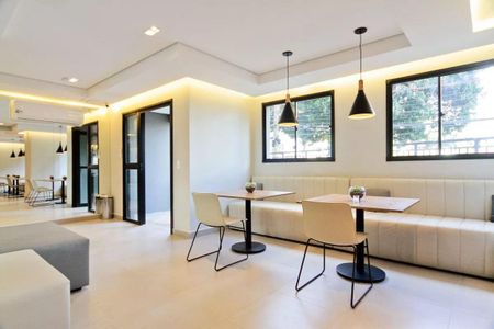 Apartamento à venda com 42m², 2 quartos e 1 vaga Apartamento à venda com 42m², 2 quartos e 1 vagaÁrea comum - Salão de Festas